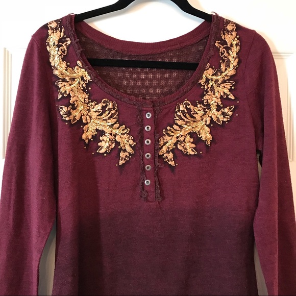 Miss Me Embroidered Ombré Top - Picture 2 of 4